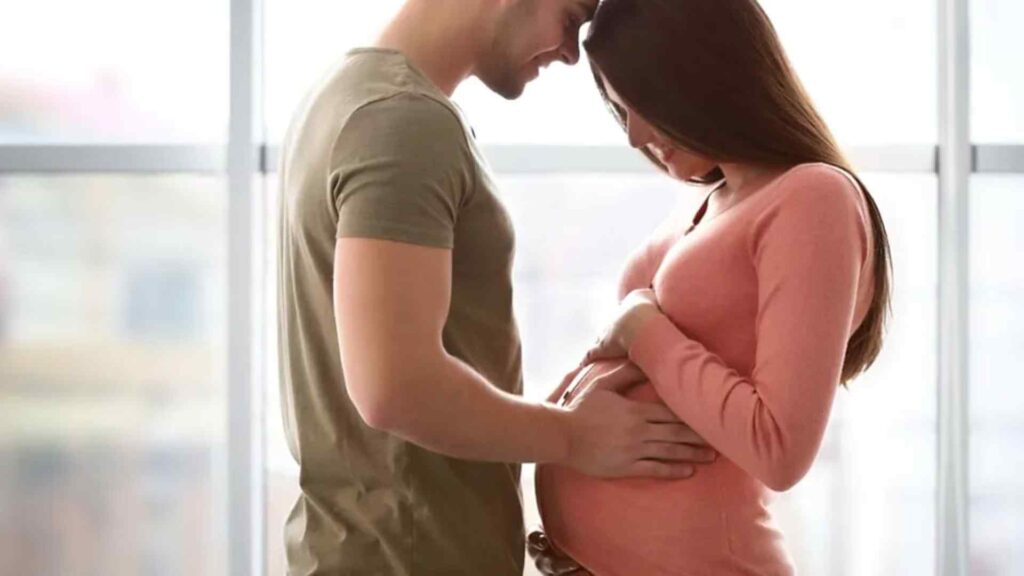 Can I Use My Boyfriend's Insurance for Pregnancy?