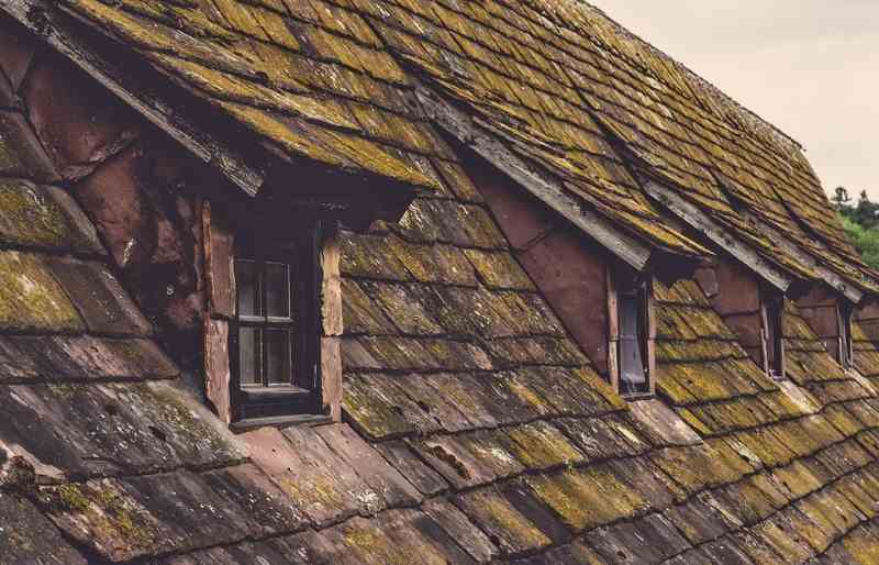 Can You Get Homeowners Insurance With An Old Roof?